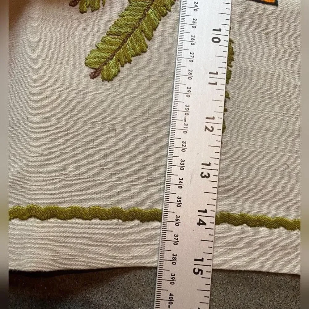 Beige Linen Table Runner Embroidered Christmas Candle Pinecone Vintage Decor 36